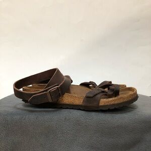 Birkenstock Yara Ankle Strap Leather Sandals (10-10.5)